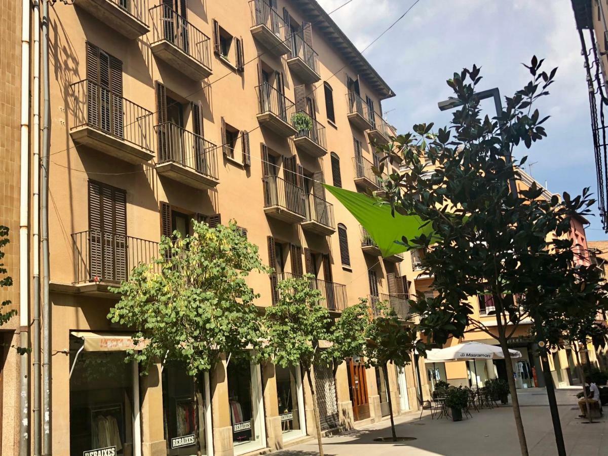 Апартаменты Pla De Balenya 2. 3-1 Вик Экстерьер фото